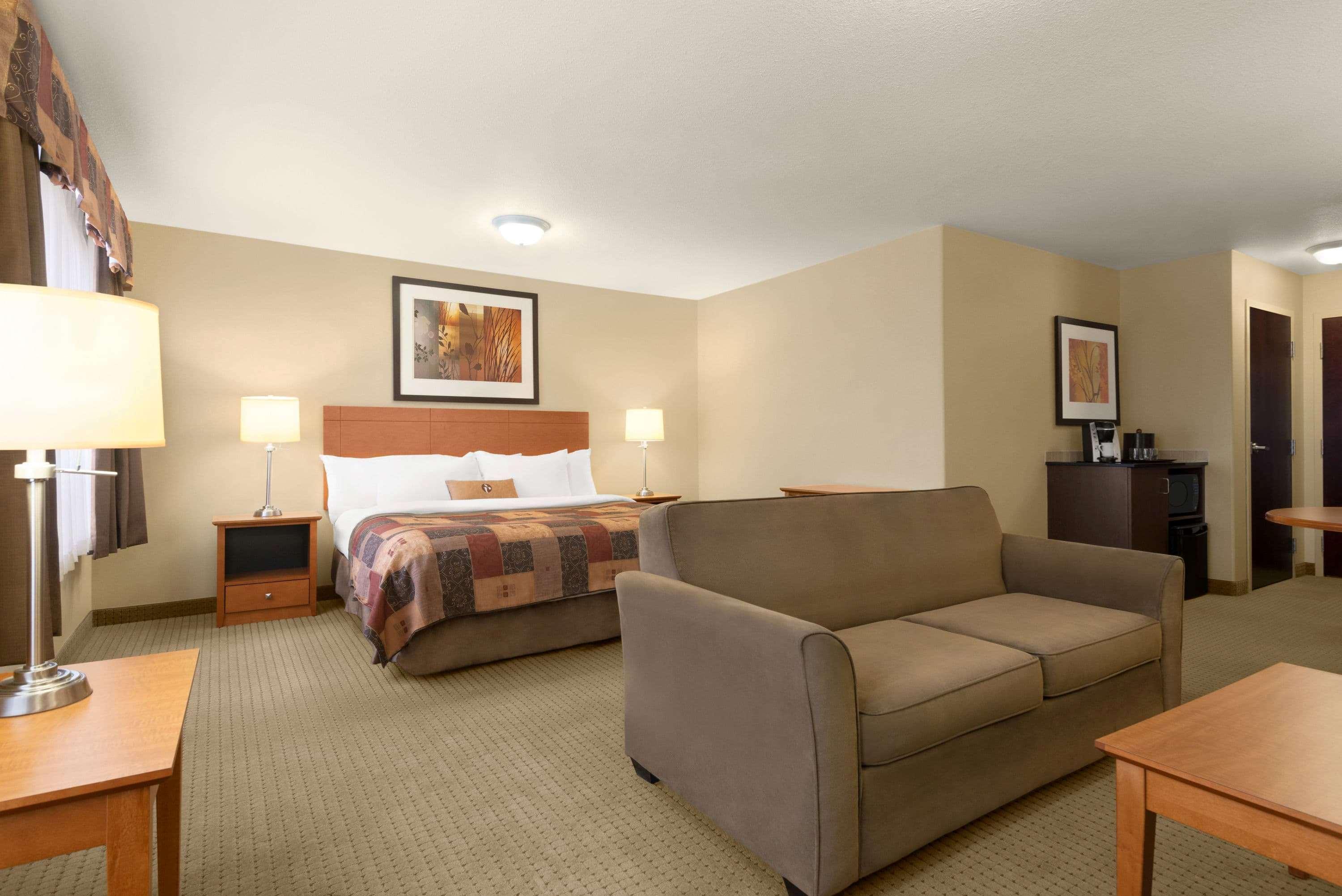 Ramada By Wyndham Drayton Valley Extérieur photo